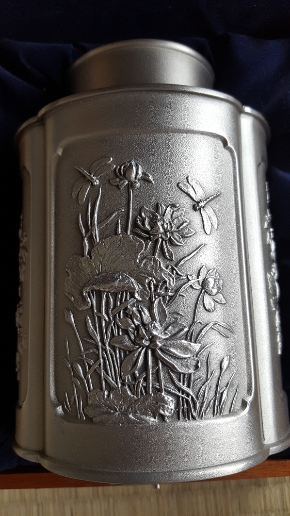 ROYAL SELANGOR FOUR SEASONS DESIGN PEWTER PENCIL PEN CADDY